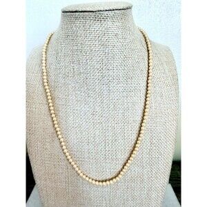 Vintage Trifari Lightweight Faux Pearl Single Strand Necklace Gold Clasp